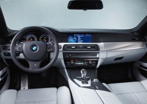 BMW M5 (interior)