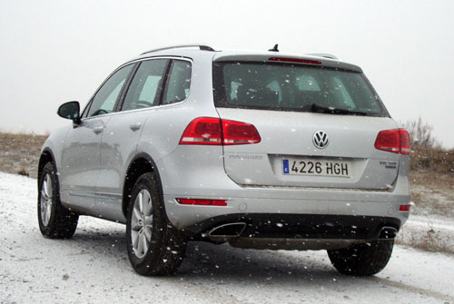 Volkswagen Touareg 3.0 V6 TDI Premium (trasera)