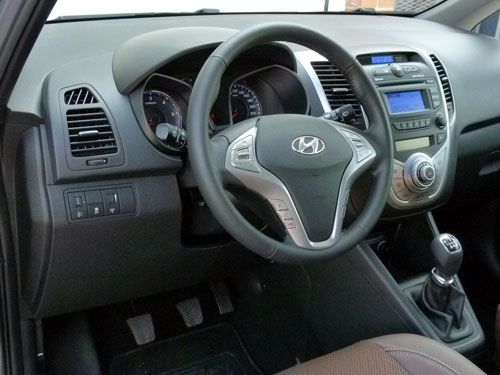 Hyundai ix20 1.6 CRDi Sport Sky (interior)