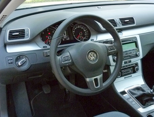 Volkswagen Passat Bluemotion TDI 105 CV (interior)