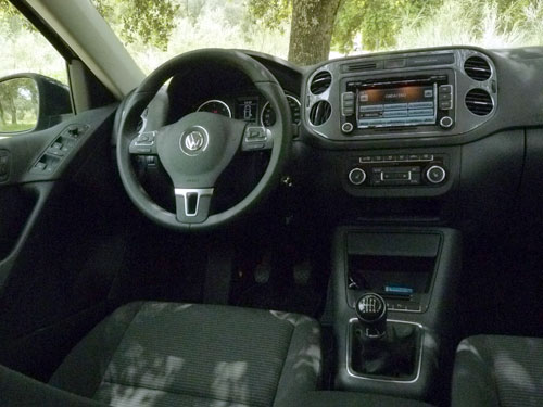 Volkswagen Tiguan 2.0 TDI 110 CV (interior)