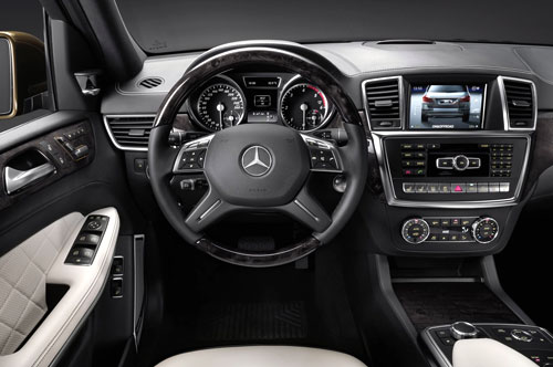 Mercedes-Benz GL (interior)