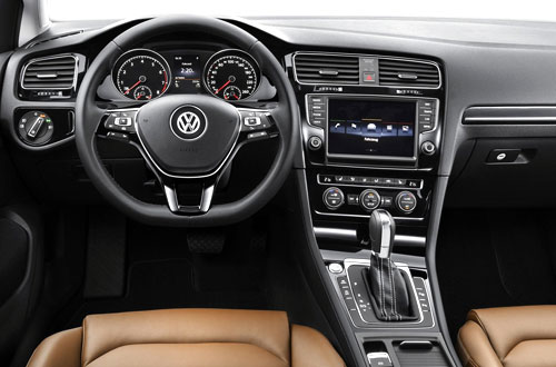 Volkswagen Golf (interior)