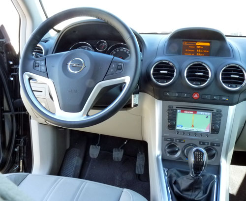 Opel Antara (interior)