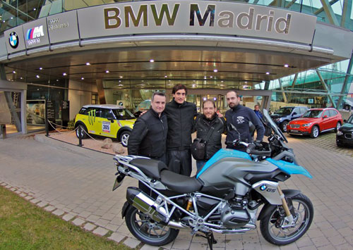 Miquel Silvestre con BMW R 1200 GS (2)