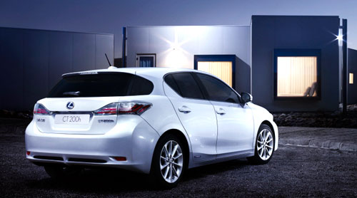 Lexus CT200h Move On